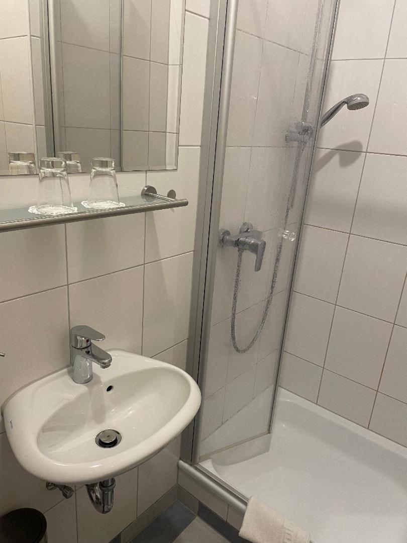 Hotel Zum Goldenen Loewen Sankt Goar Værelse billede