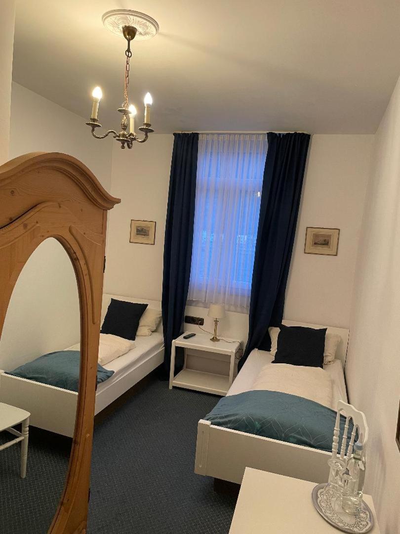 Hotel Zum Goldenen Loewen Sankt Goar Værelse billede